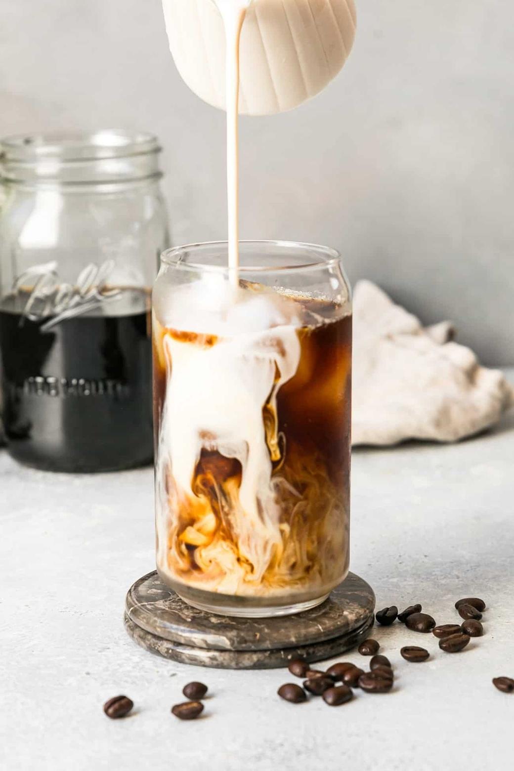 Cold Brew Latte-duoc-ban-tai-SPANDA VEGAN & CAFE