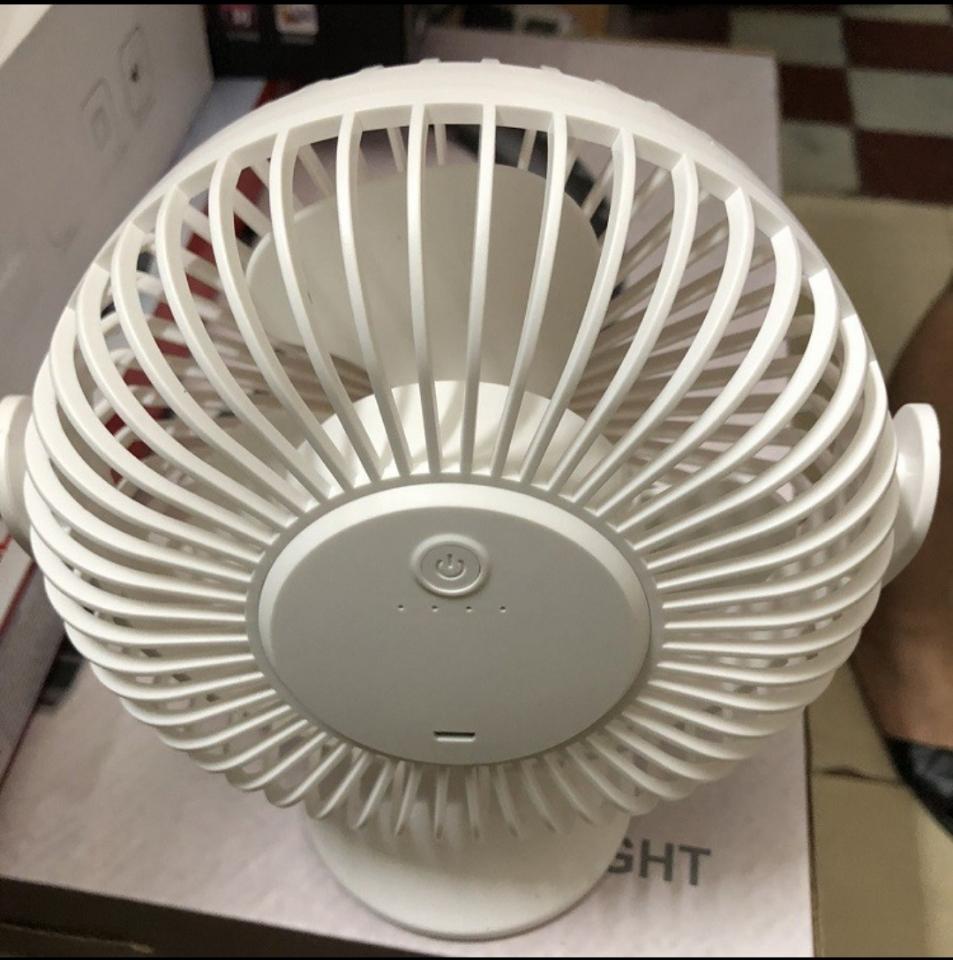 Quạt Sạc, Quạt Pin 20cm Rất Êm Siêu Mát Cắm Được Trực-duoc-ban-tai-Trọng Đại. Băng đĩa nhạc. Phụ kiện âm thanh