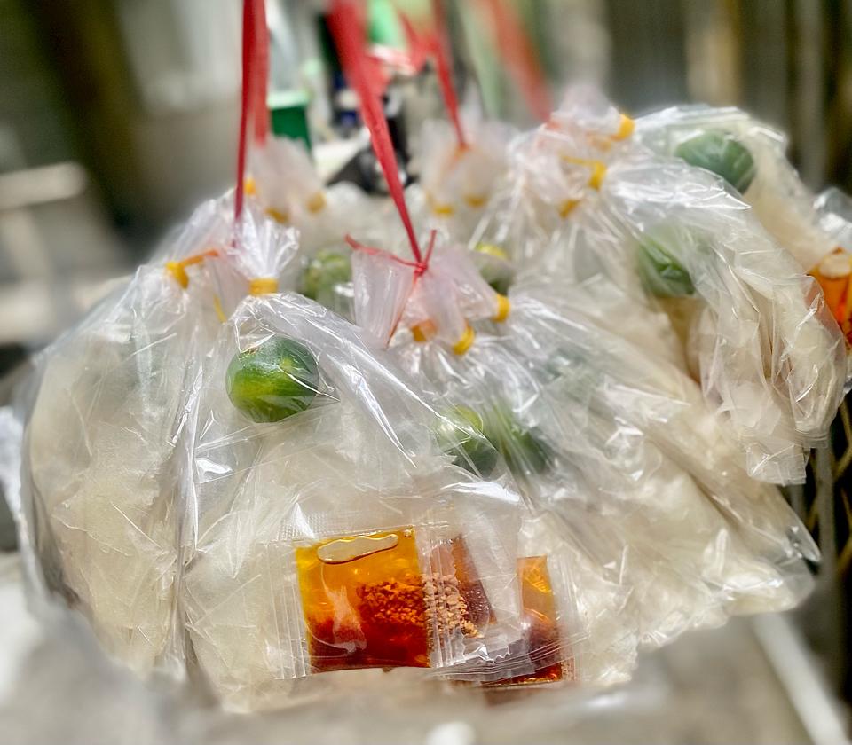 Bánh Tráng Xâu Vò Tắc Sa Tế -duoc-ban-tai-NHUSOUSHOP BÁNH TRÁNG & ĂN VẶT