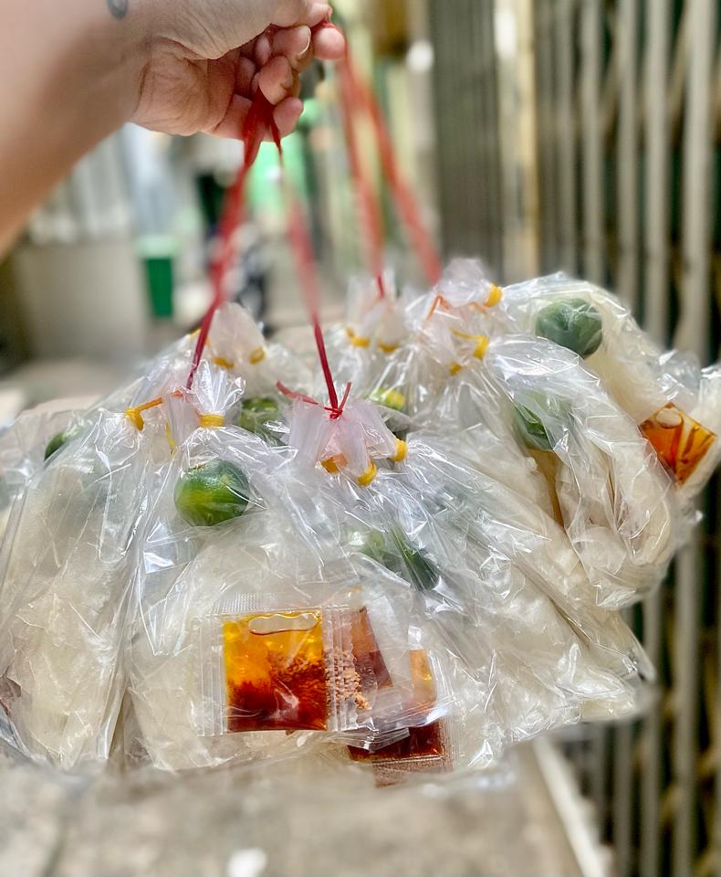 Bánh Tráng Xâu Vò Tắc Sa Tế -duoc-ban-tai-NHUSOUSHOP BÁNH TRÁNG & ĂN VẶT