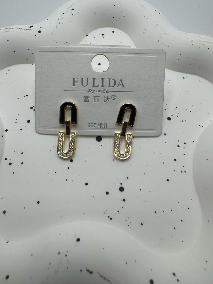 Bông tai stud-duoc-ban-tai-Afrodite phụ kiện