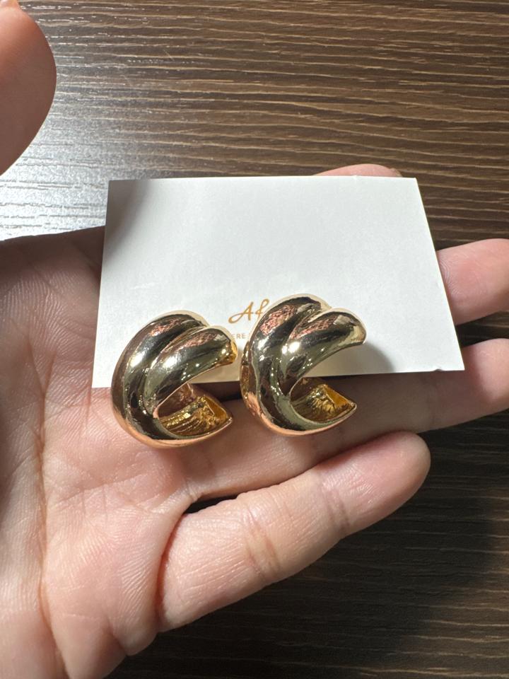 Bông tai xx-duoc-ban-tai-Afrodite phụ kiện