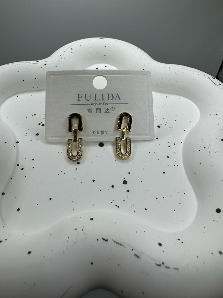 Bông tai stud-duoc-ban-tai-Afrodite phụ kiện