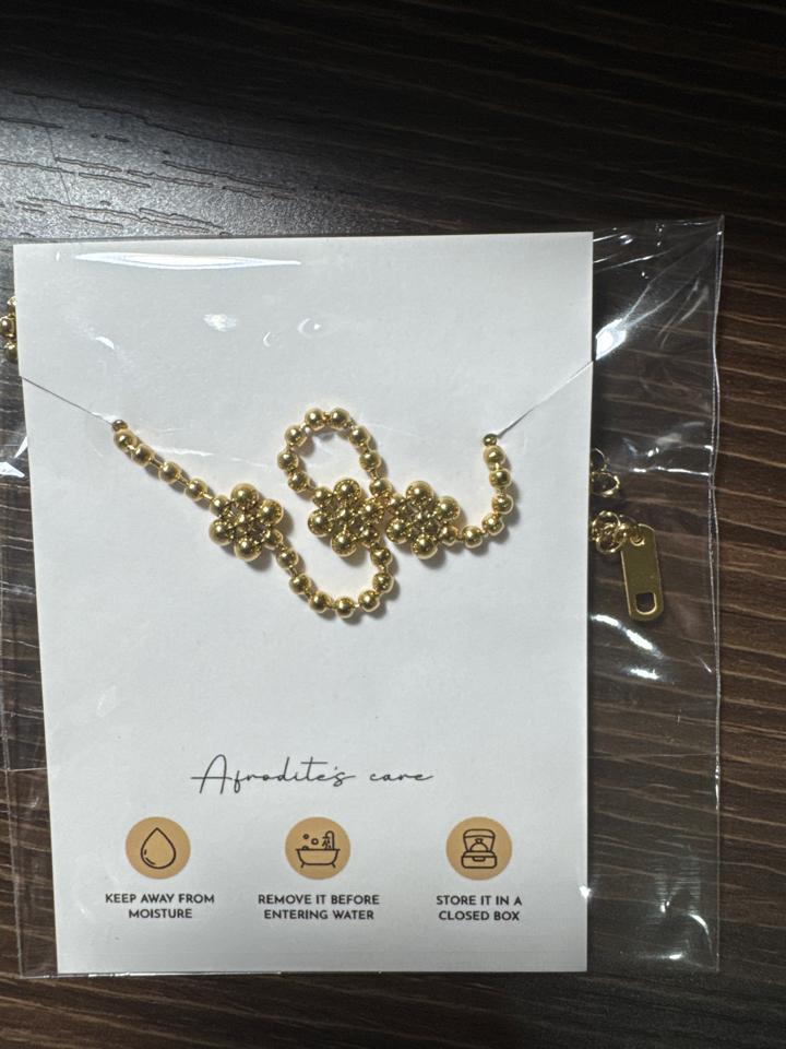 Dây chuyền bi hoa-duoc-ban-tai-Afrodite phụ kiện