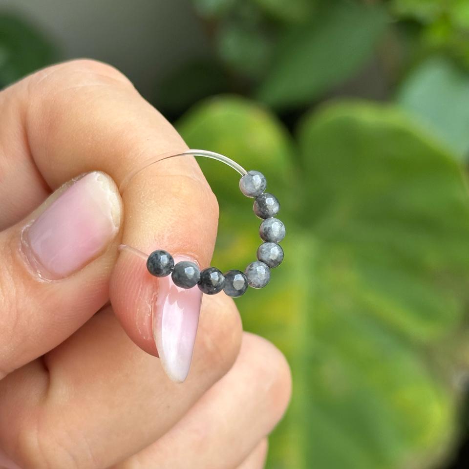 DIY - hạt gà đen ngọc myanmar type A size 3.5mm-duoc-ban-tai-NGỌC THANH GIANG GEMS & JADES