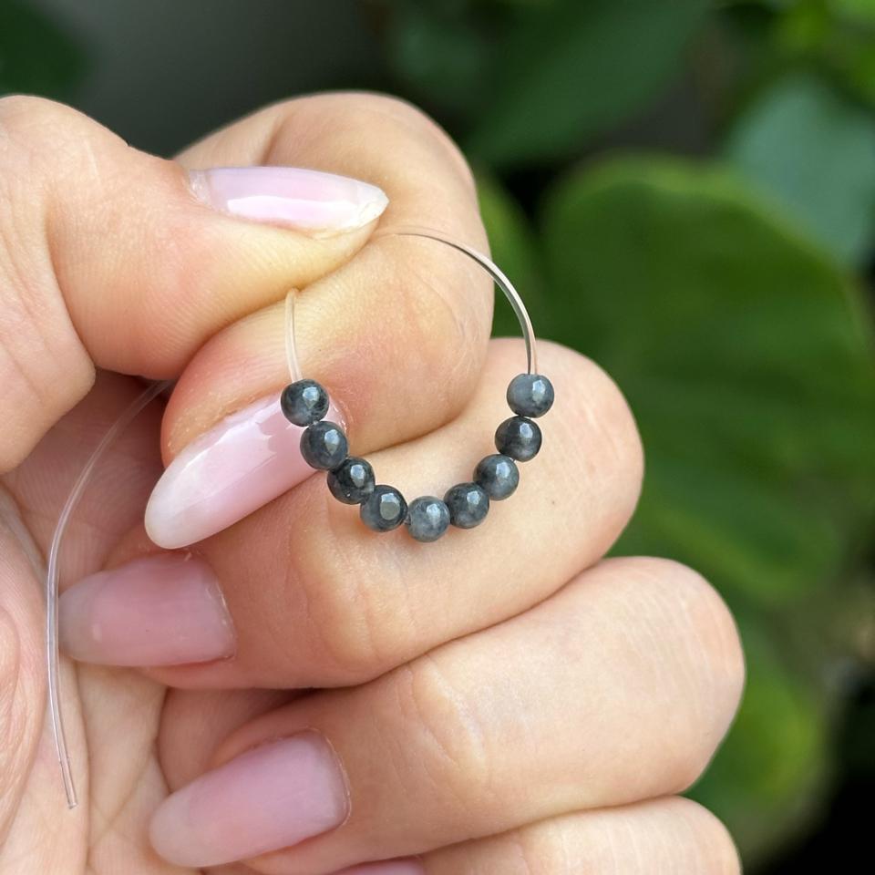 DIY - hạt gà đen ngọc myanmar type A size 3.5mm-duoc-ban-tai-NGỌC THANH GIANG GEMS & JADES