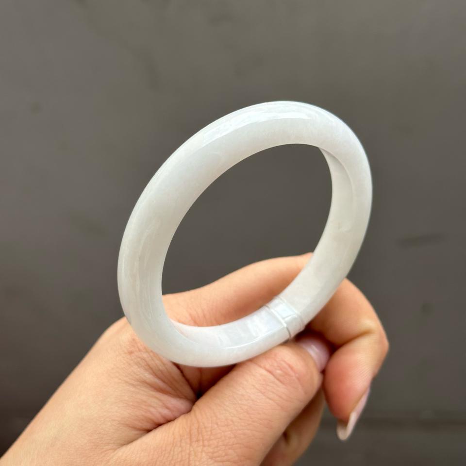 Vòng bản hẹ bạch nguyệt quang cẩm thạch type A - ni54-duoc-ban-tai-NGỌC THANH GIANG GEMS & JADES