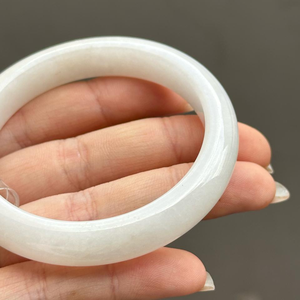 Vòng bản hẹ bạch nguyệt quang cẩm thạch type A - ni54-duoc-ban-tai-NGỌC THANH GIANG GEMS & JADES