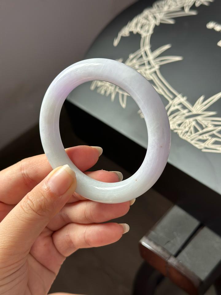 Vòng bản đũa tím nhạt ni56-duoc-ban-tai-NGỌC THANH GIANG GEMS & JADES