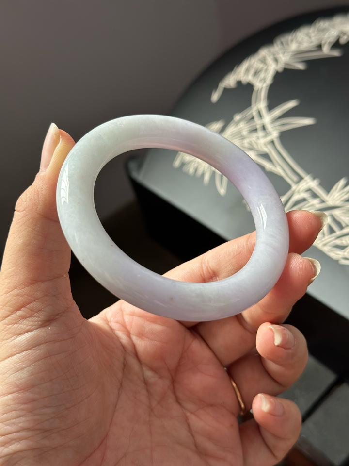 Vòng bản đũa tím nhạt ni56-duoc-ban-tai-NGỌC THANH GIANG GEMS & JADES