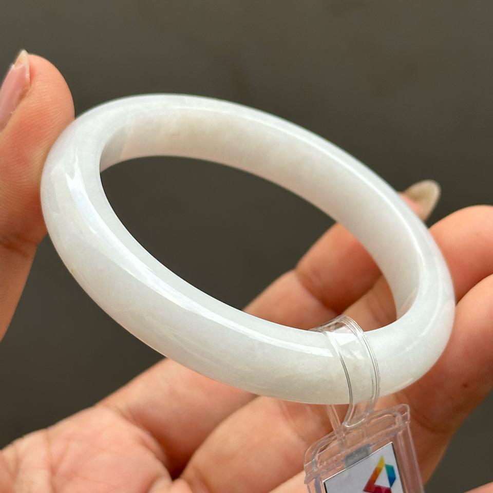 Vòng bản hẹ bạch nguyệt quang cẩm thạch type A - ni54-duoc-ban-tai-NGỌC THANH GIANG GEMS & JADES