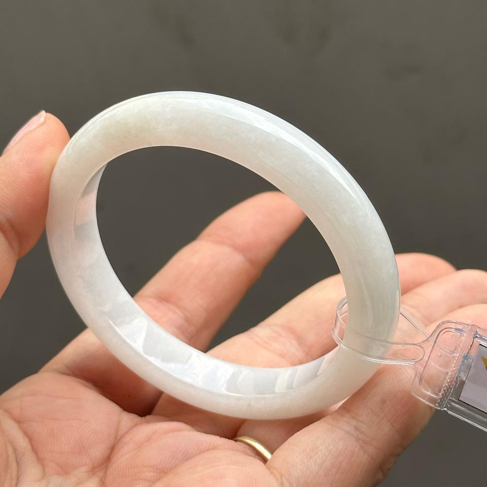 Vòng bản hẹ bạch nguyệt quang cẩm thạch type A - ni54-duoc-ban-tai-NGỌC THANH GIANG GEMS & JADES