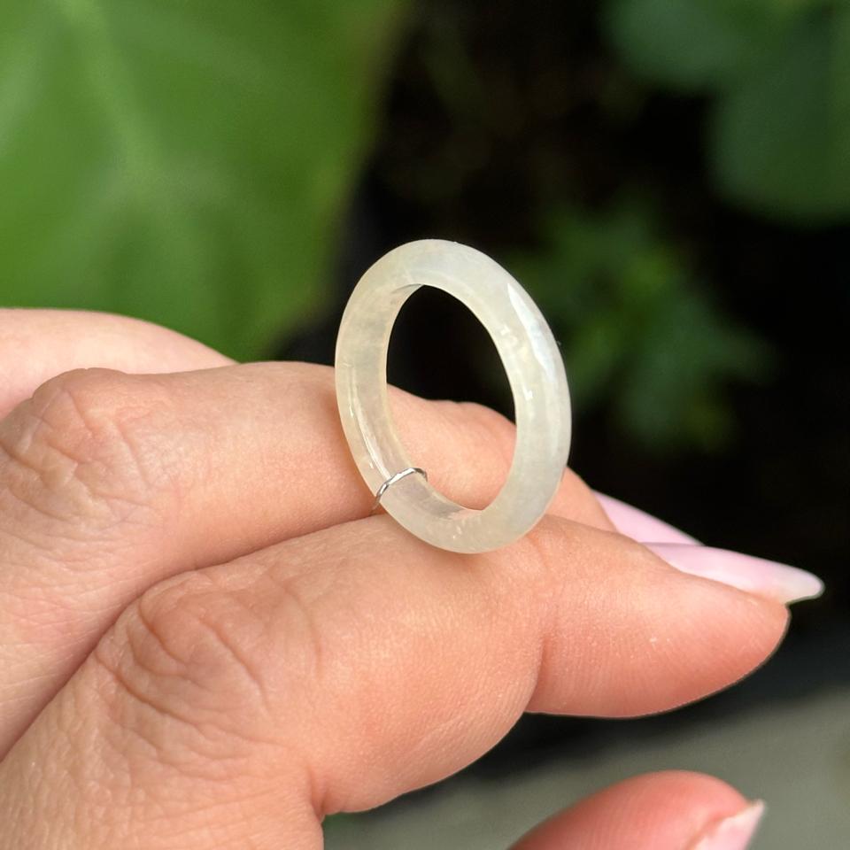 SP0369_Nhẫn cẩm thạch hoàng phỉ-duoc-ban-tai-NGỌC THANH GIANG GEMS & JADES