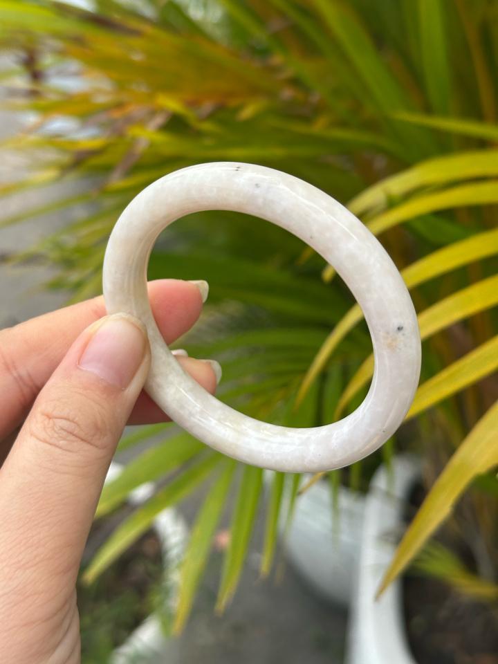 Vòng bản tròn ni 54.0 x 10.4-duoc-ban-tai-NGỌC THANH GIANG GEMS & JADES