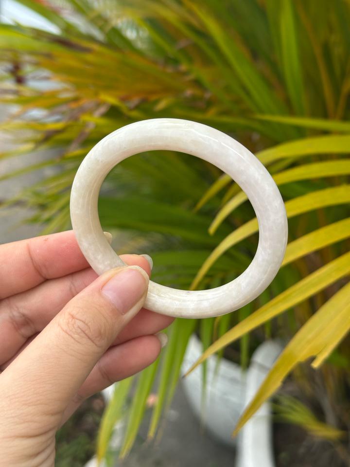 Vòng bản tròn ni 54.0 x 10.4-duoc-ban-tai-NGỌC THANH GIANG GEMS & JADES