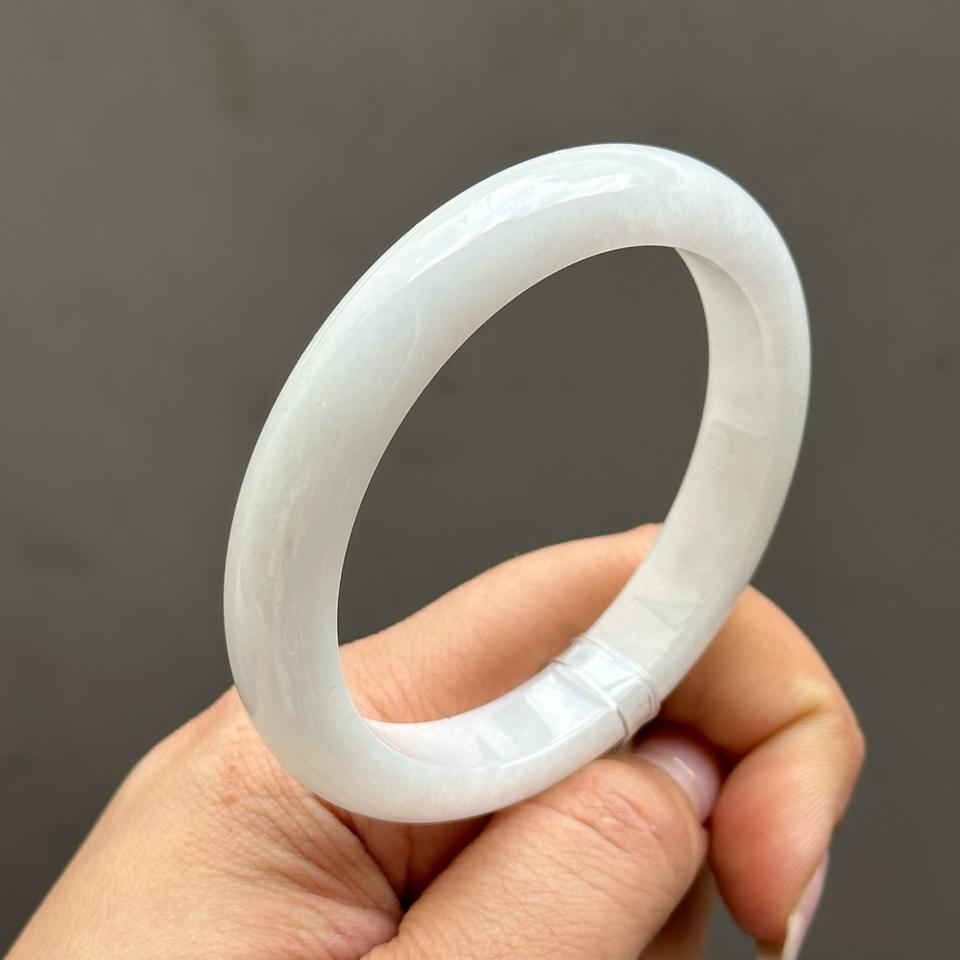 Vòng bản hẹ bạch nguyệt quang cẩm thạch type A - ni54-duoc-ban-tai-NGỌC THANH GIANG GEMS & JADES