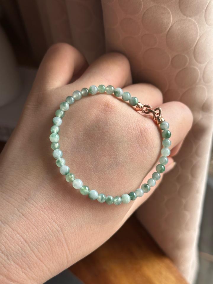 Chuỗi hoa bay 4.8mm-duoc-ban-tai-NGỌC THANH GIANG GEMS & JADES