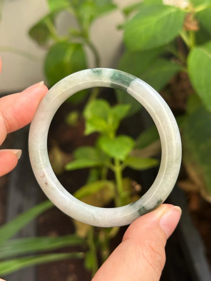 Vòng đũa tròn hoa bay ni54.0 x 8.0-duoc-ban-tai-NGỌC THANH GIANG GEMS & JADES