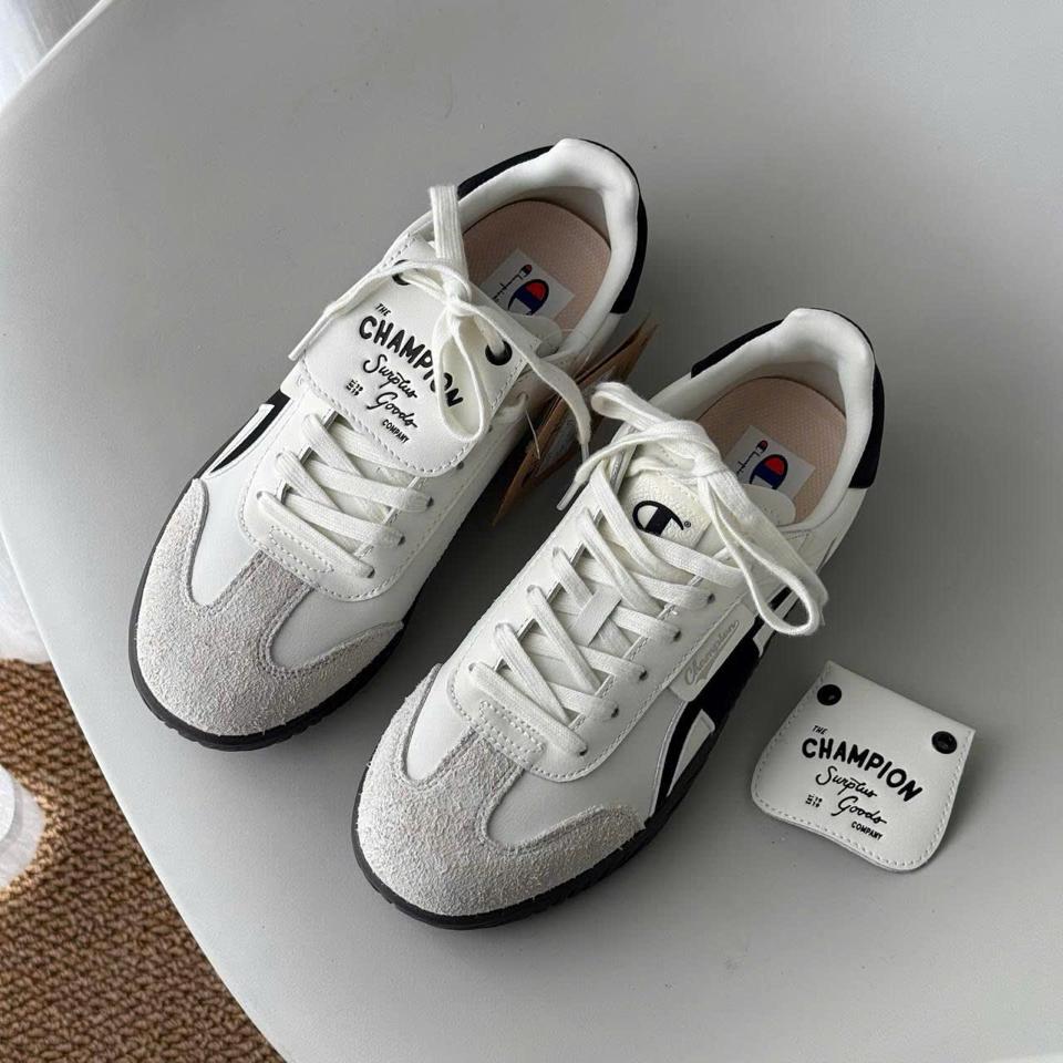 Giày Champion Essentials-duoc-ban-tai-197 Store