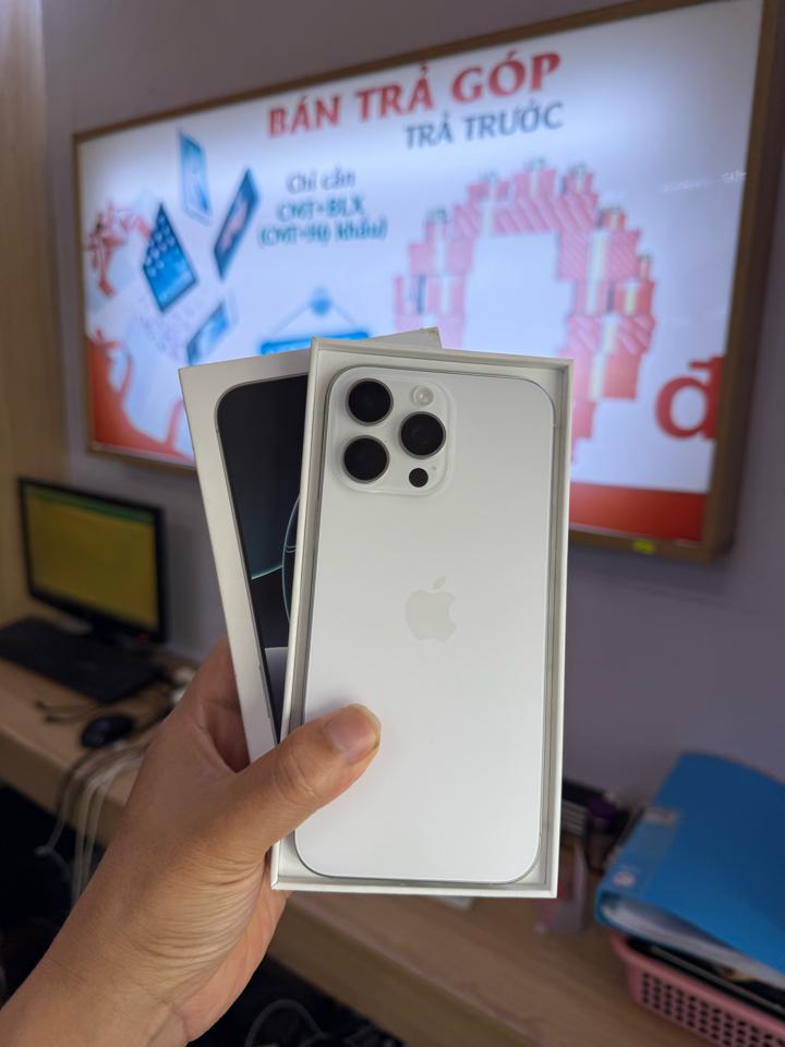 iPhone 16Promax Sạc 14Lần-duoc-ban-tai-Hưng Thịnh Store