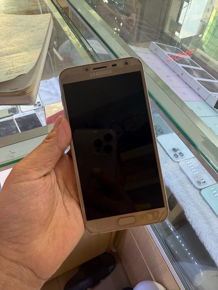 Samsung J400-duoc-ban-tai-Hưng Thịnh Store