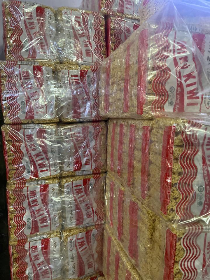 1 cây mì kiwi-duoc-ban-tai-Tạp Hoá Cô Lan