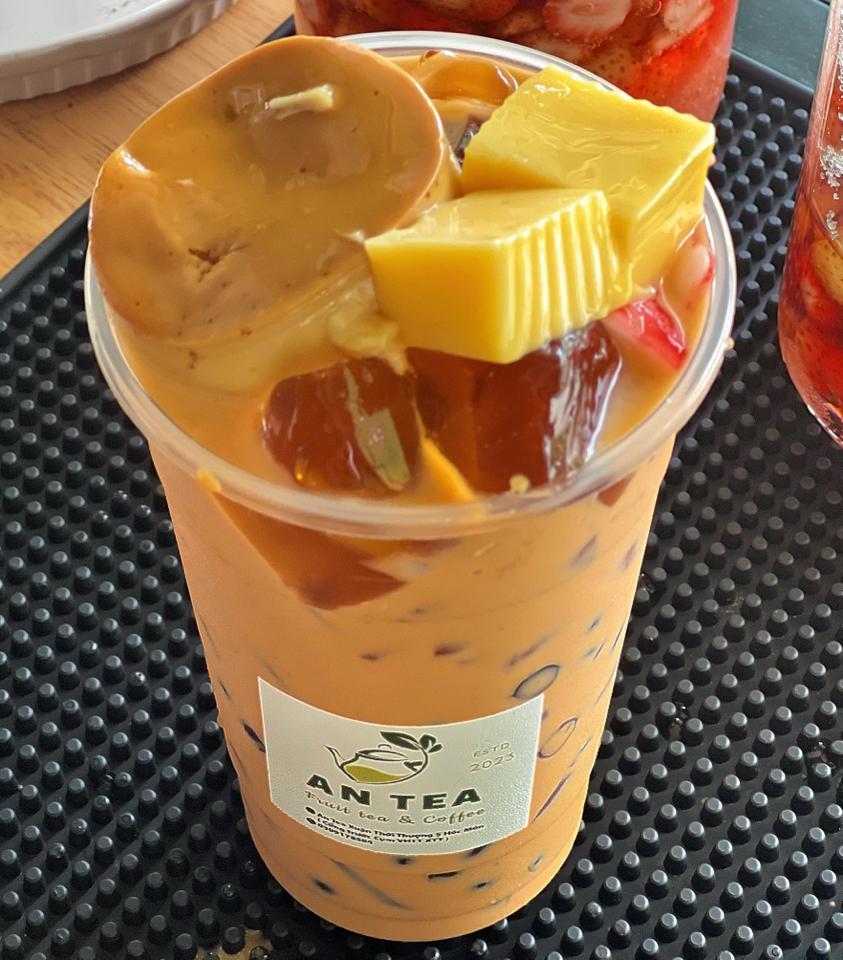 Bánh Flan-duoc-ban-tai-TIỆM TRÀ AN