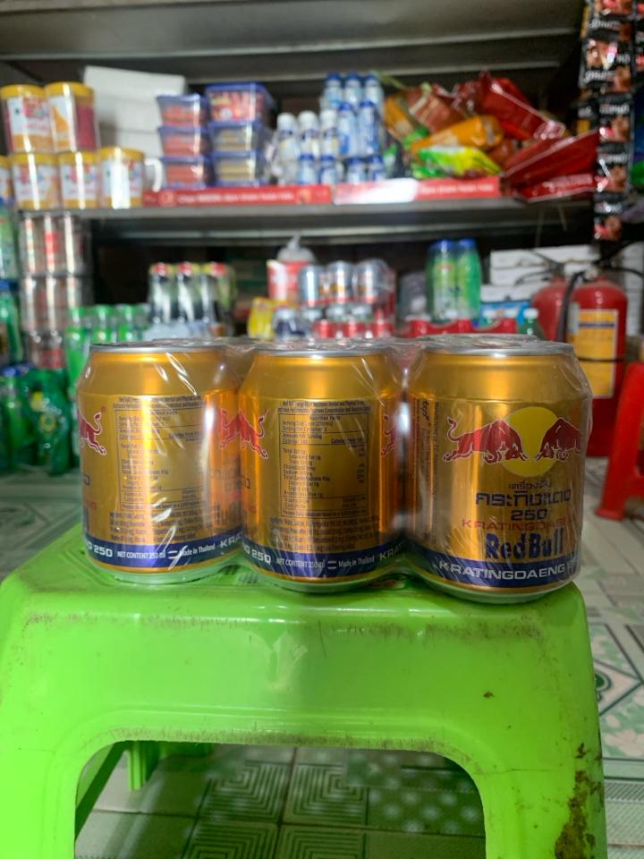 Bò Hút Đỏ REDBULL-duoc-ban-tai-Cửa hàng O Đại