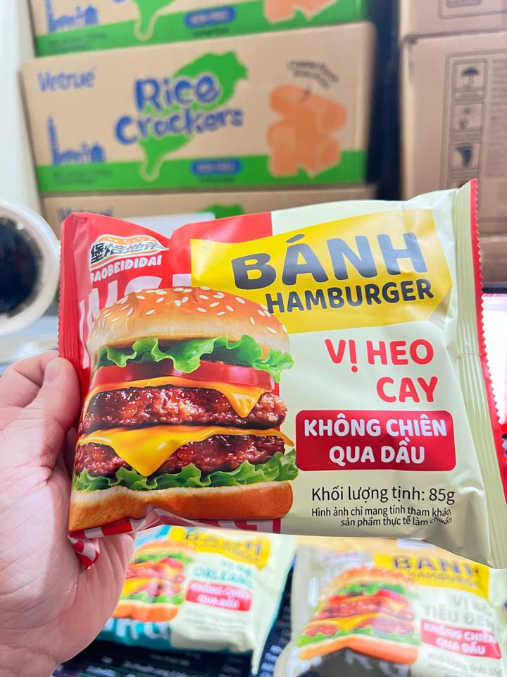 Bánh Hamburger BaoBeiDiDai Vị Heo Cay - Thùng 80 gói x 85g (CN)6976192792723-duoc-ban-tai-NPP VĂN LONG