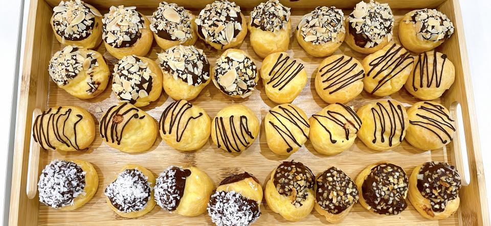Su kem phủ topping viên-duoc-ban-tai-Tiệm Bánh Mai Hương