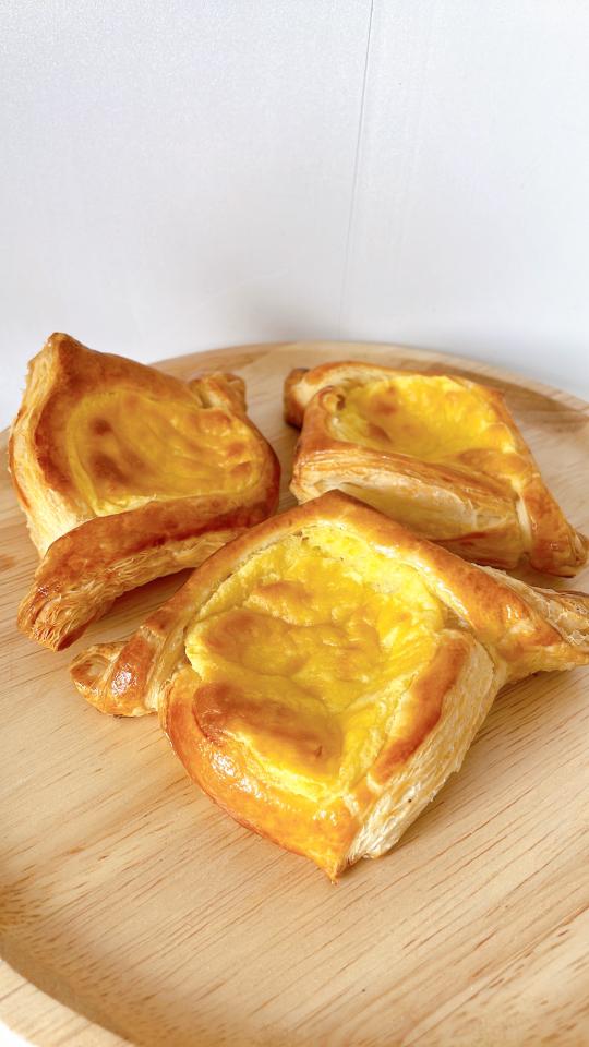 Bánh ngàn lớp nhân kem tươi 1 cái-duoc-ban-tai-Tiệm Bánh Mai Hương