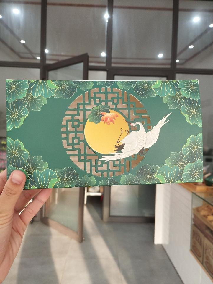 Vỏ hộp bánh trung thu 2 bánh-duoc-ban-tai-Tiệm Bánh Mai Hương