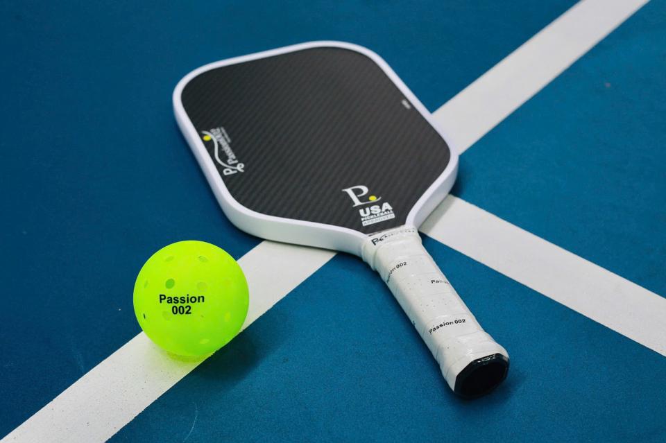 Vợt Passion 002-duoc-ban-tai-Pickleball Bắc Giang Store