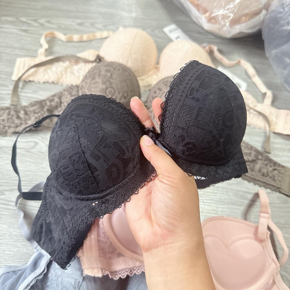 ÁO REN NÂNG KHÔN GỌNG-duoc-ban-tai-TRANG BIKINI