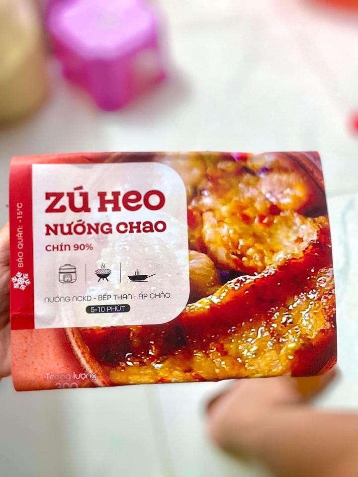 Vú heo nướng chao-duoc-ban-tai-Tonyfood