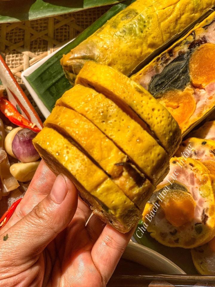 Chả hoa-duoc-ban-tai-Tony Food