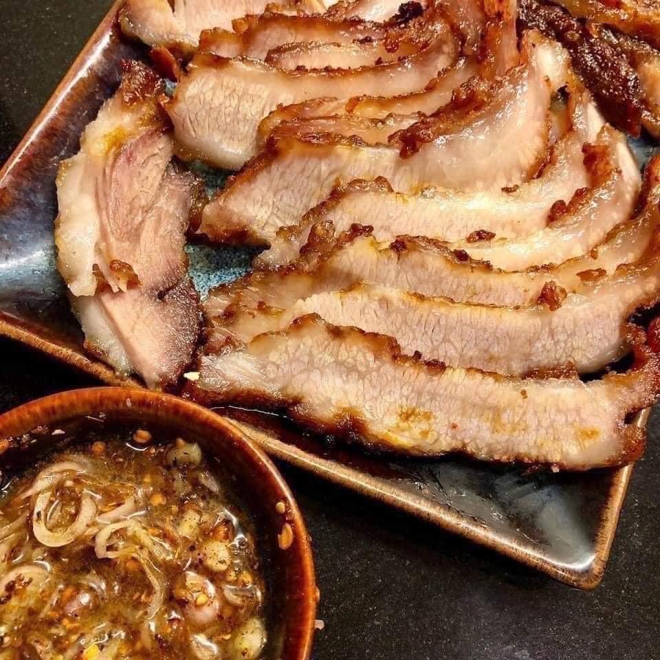Thịt xá xíu-duoc-ban-tai-Tonyfood