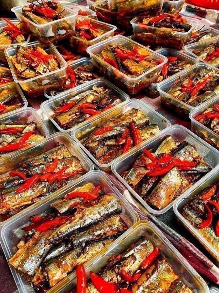 Cá kho huế-duoc-ban-tai-Tonyfood