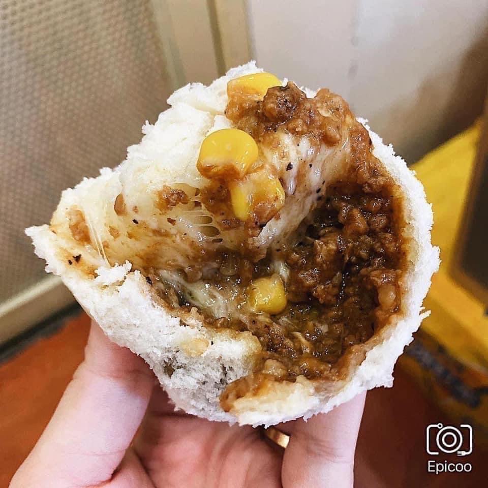 Bánh bao bò ngô (6c)-duoc-ban-tai-Tonyfood