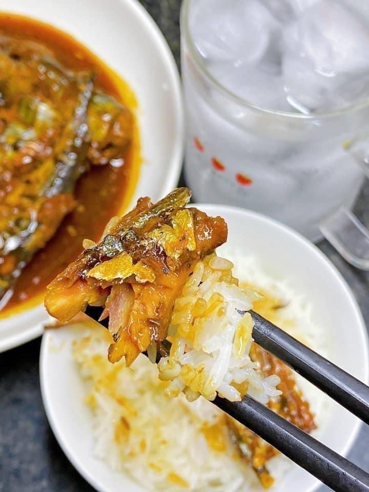 Cá kho huế-duoc-ban-tai-Tonyfood