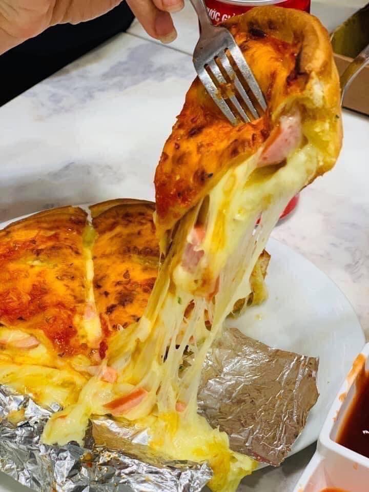 Pizza chicago-duoc-ban-tai-Tonyfood