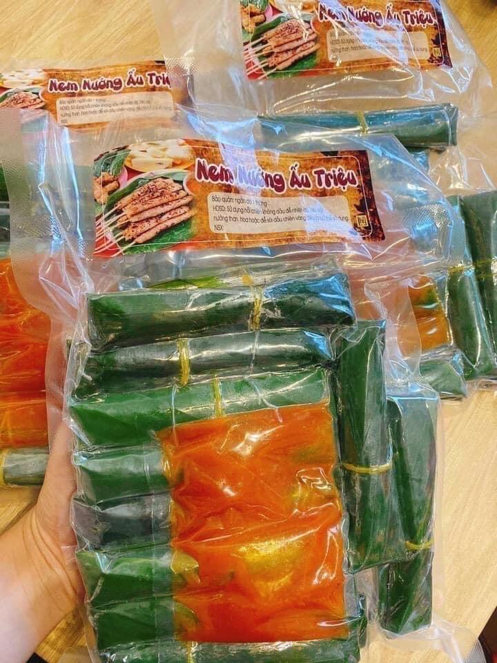 Nem nướng ấu triệu-duoc-ban-tai-Tonyfood