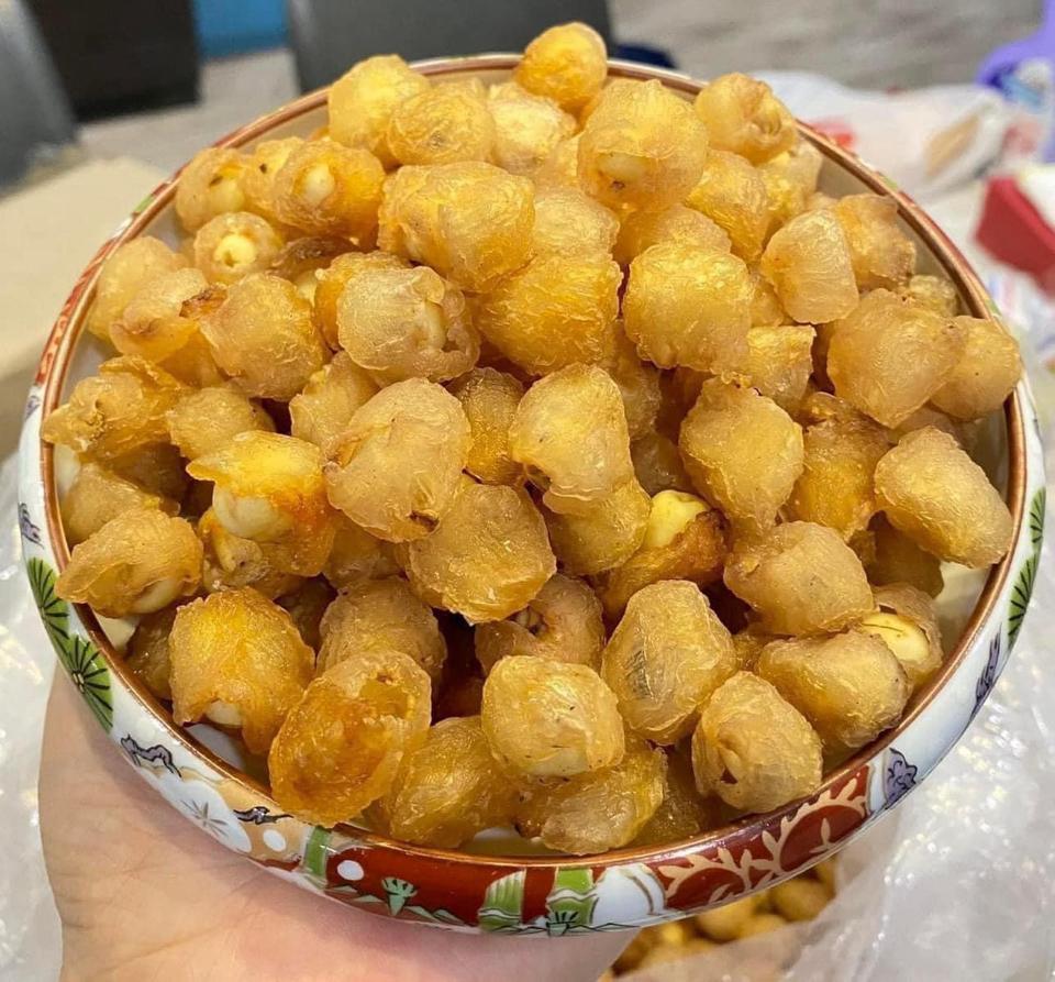 Long nhãn ôm sen-duoc-ban-tai-Tonyfood
