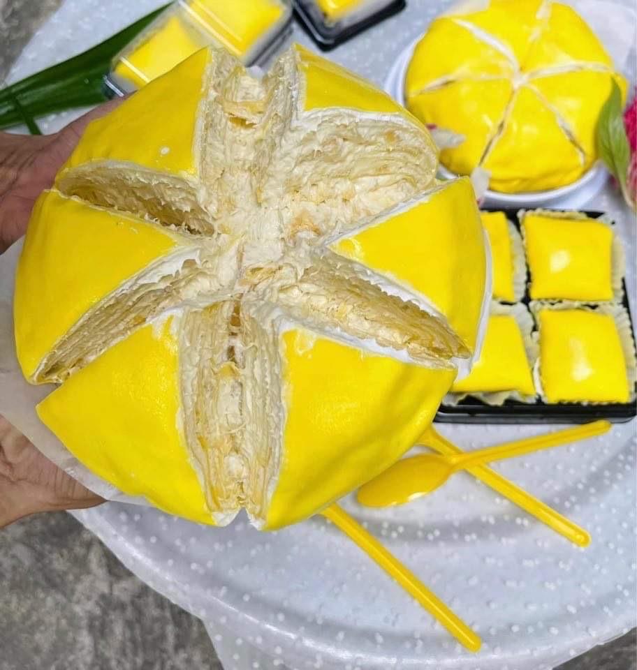 Bánh sầu ngàn lớp-duoc-ban-tai-Tonyfood