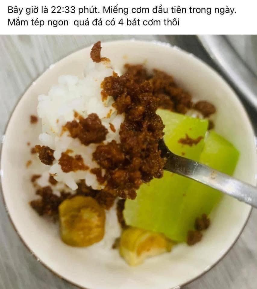 Mắm tép chưng thịt-duoc-ban-tai-Tonyfood