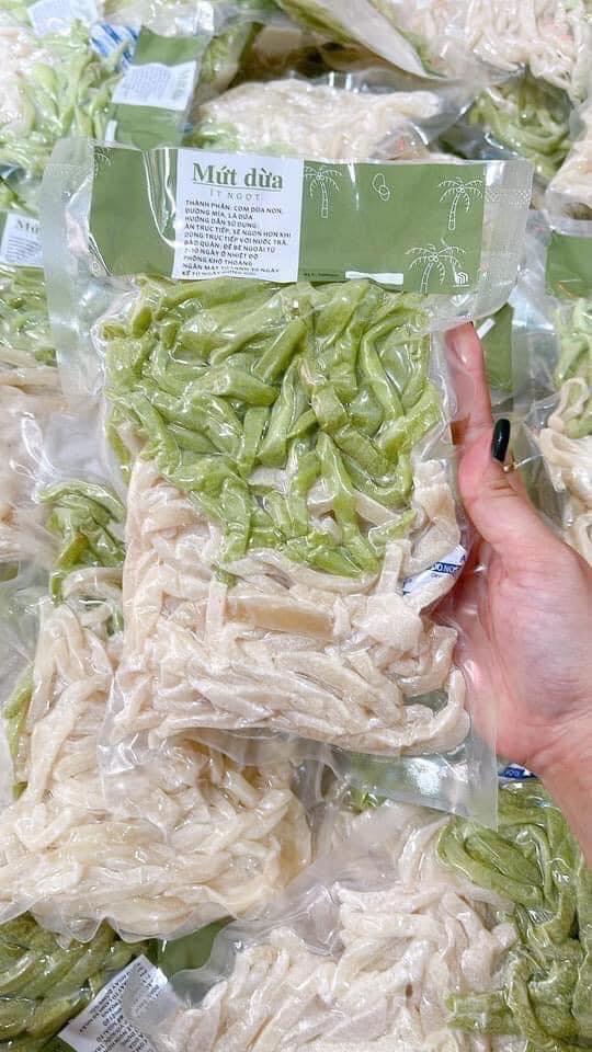 Mứt dừa non ít ngọt-duoc-ban-tai-Tonyfood