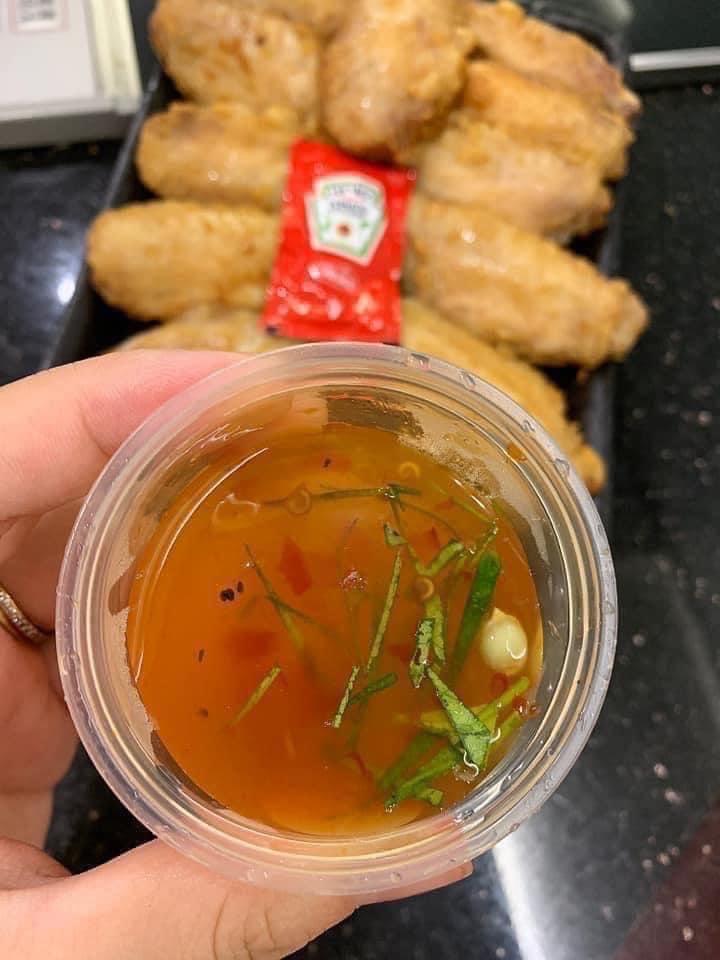 Cánh gà khúc giữa chiên giòn-duoc-ban-tai-Tonyfood