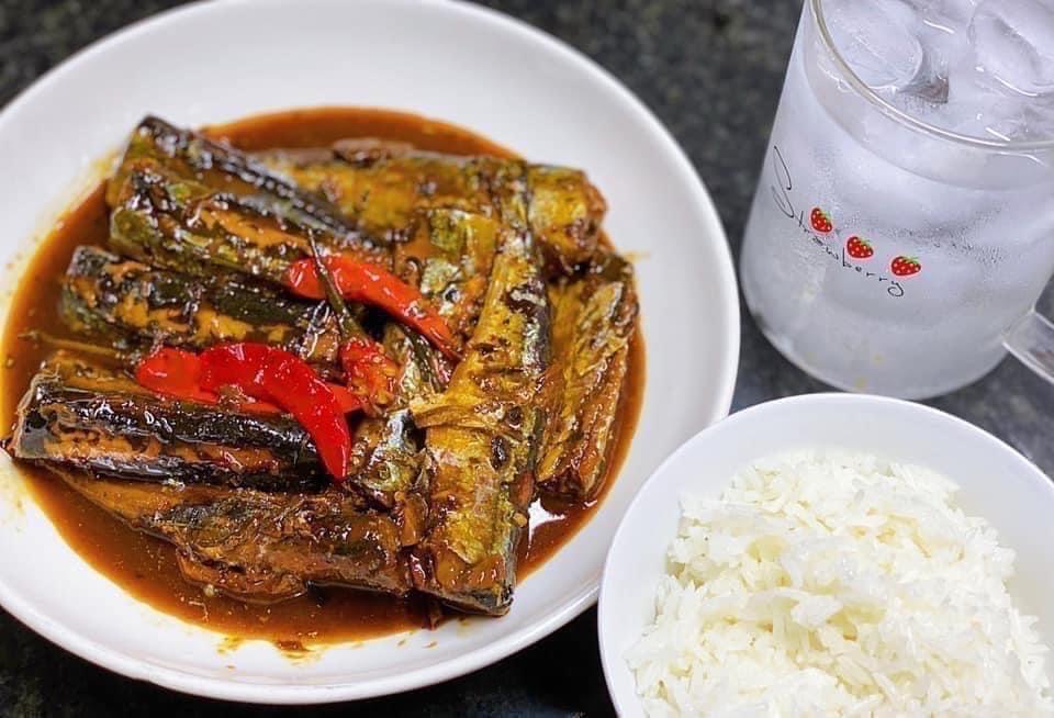 Cá kho huế-duoc-ban-tai-Tonyfood