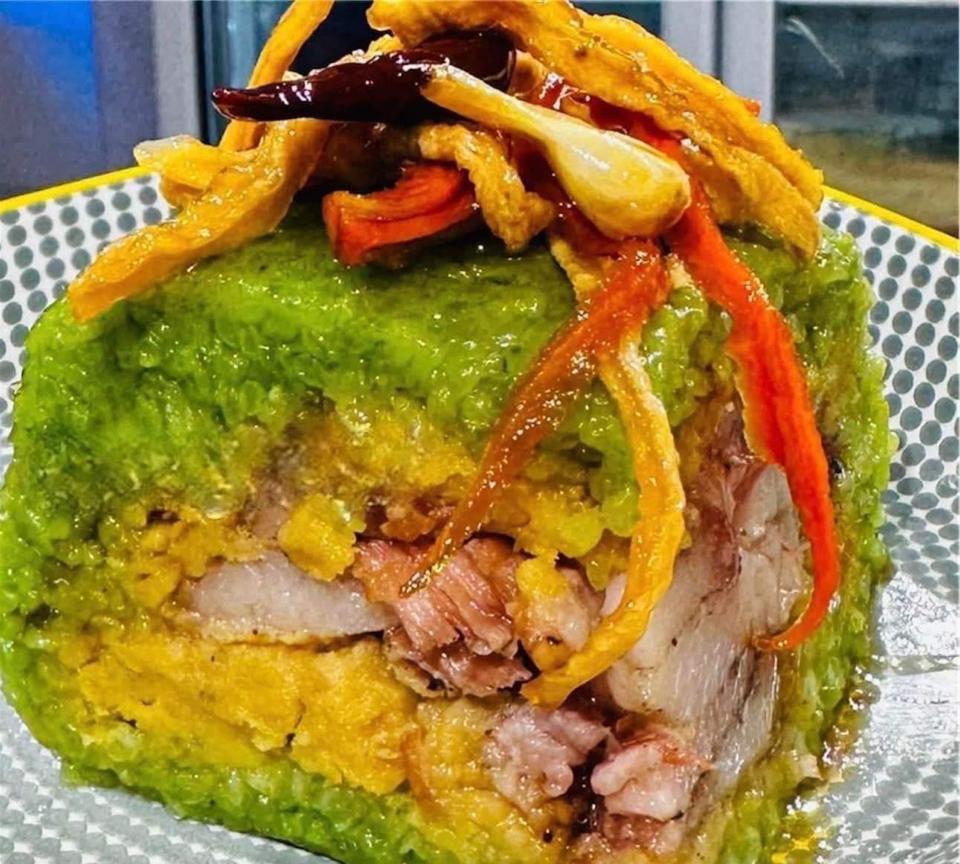 Bánh chưng nếp nương ( trên 1 ký)-duoc-ban-tai-Tonyfood