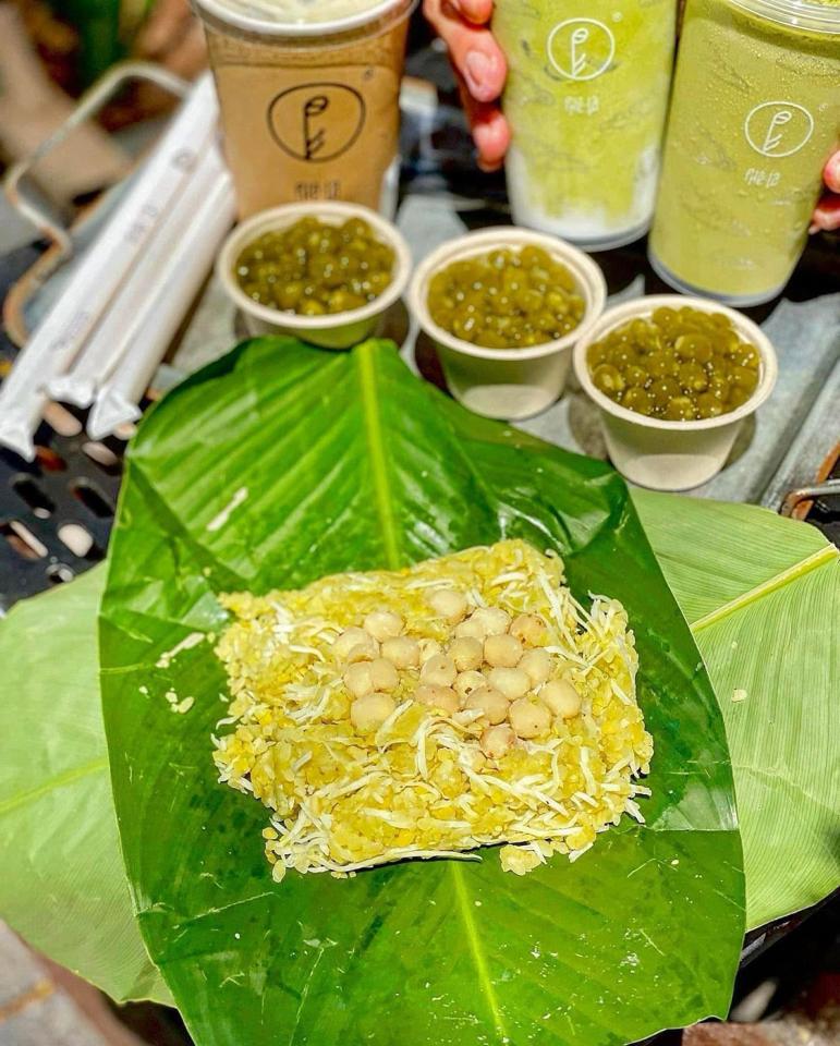 Xôi cốm dừa-duoc-ban-tai-Tonyfood
